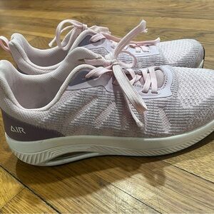 Women's walking Air Athletic Shoes Size 9.5